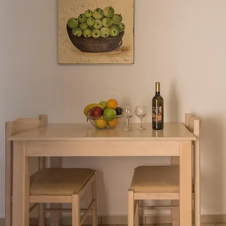 Manto Apartment Palaiochora