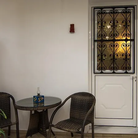 Manto Apartment Palaiochora