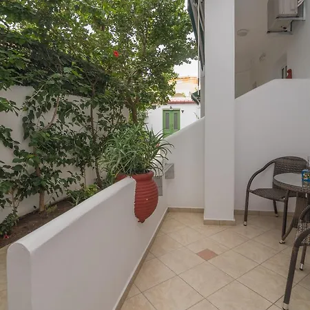 Manto Apartment *